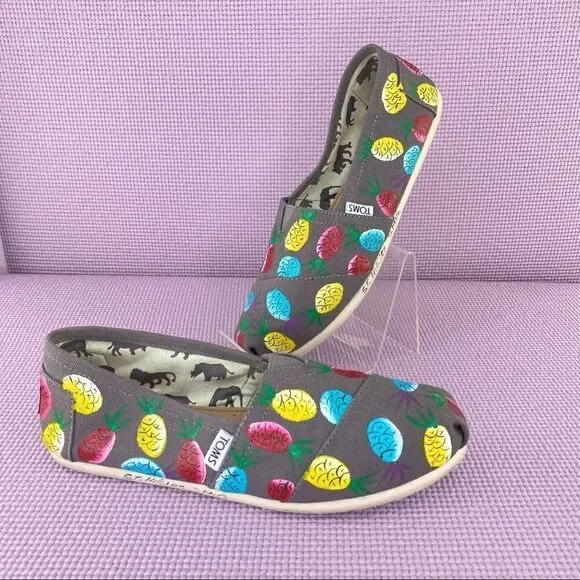 Toms Haiti Artists Collective Pineapple Print‎ Canvas Slip On Gray Multi 8