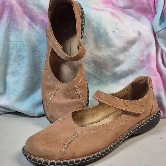 Josef Seibel Size 40 Brown Mary Jane Flat