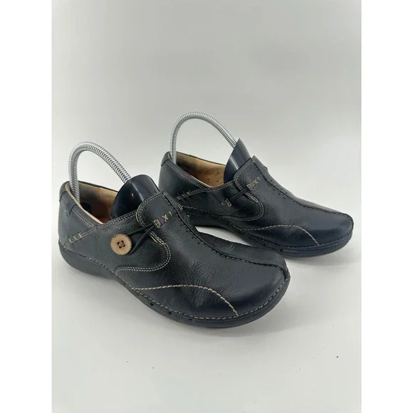 Clarks Structured Black‎ Leather Loafers Button Slip On Shoes Womens 9M 23071