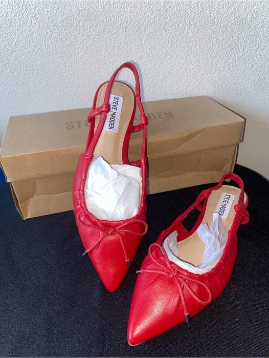 Steve Madden Red Pointed-Toe Bow Slingback Flats