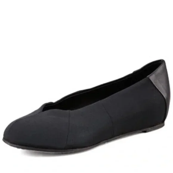 EILEEN FISHER‎ Grosgrain Leather V-Cut Ballet Flats Black