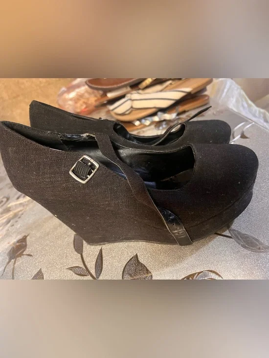 Soda Black Mary Jane Style Flats with Buckle