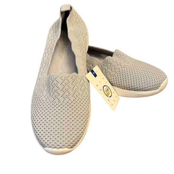 Light Gray Slip-On Knit‎ Shoes