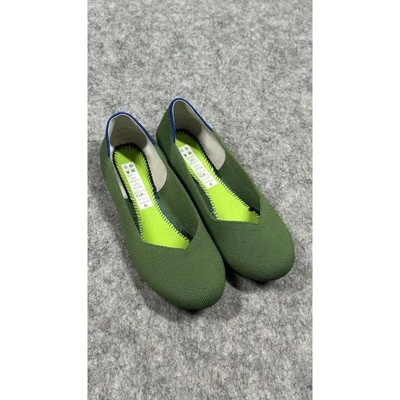 Rothy's The Flat Hunter Green Round Toe Slip-On Sz 7.5 Ballet Flat Shoes EUC