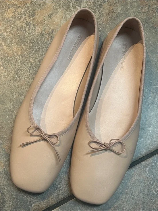 EVERLANE Women’s Nude (pink) Ballet Flats with bow detail size 11 no box