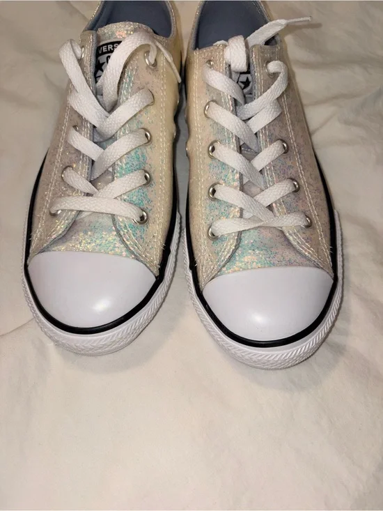 Converse Iridescent Glitter Sneakers - White NWOT