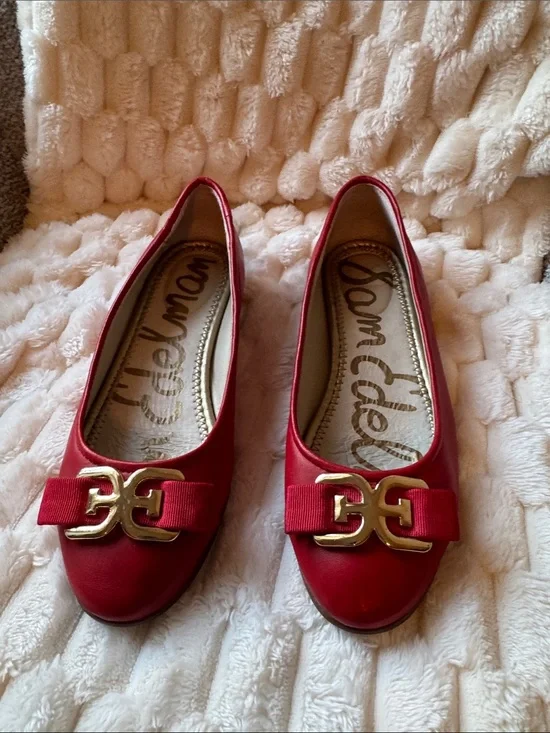 Sam Edelman flats Women's Red Ballet Flats with Gold Buckle. Red leather.