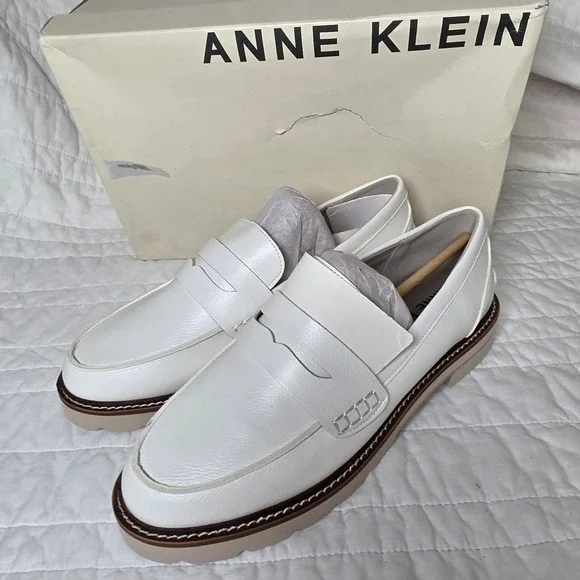 Anne Klein Everly White Faux Leather Penny Loafers Womens 7.5 Brand New