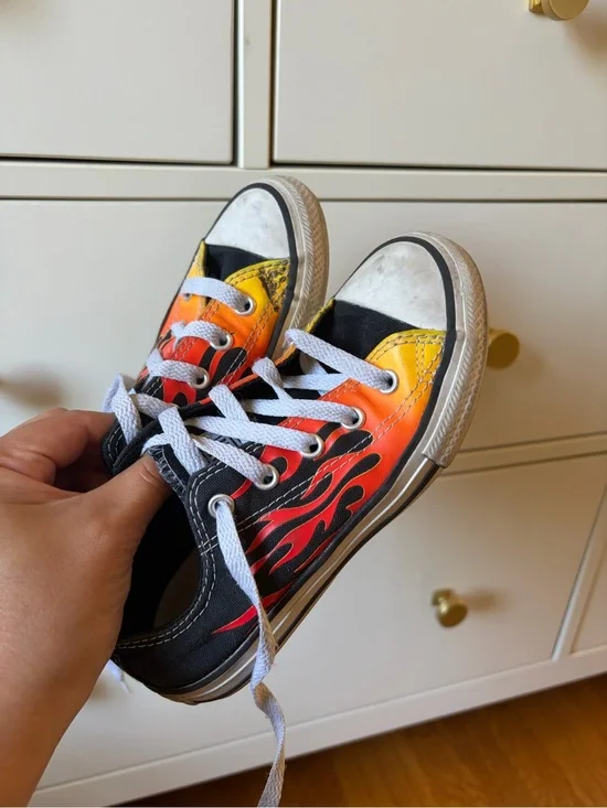 Converse Kids Flame Print Low-Top Sneakers - Black, Red, Orange, Yellow