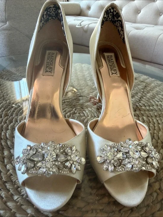 Badgley Mischka Ivory Satin Jewel-Embellished Peep-Toe Pumps
