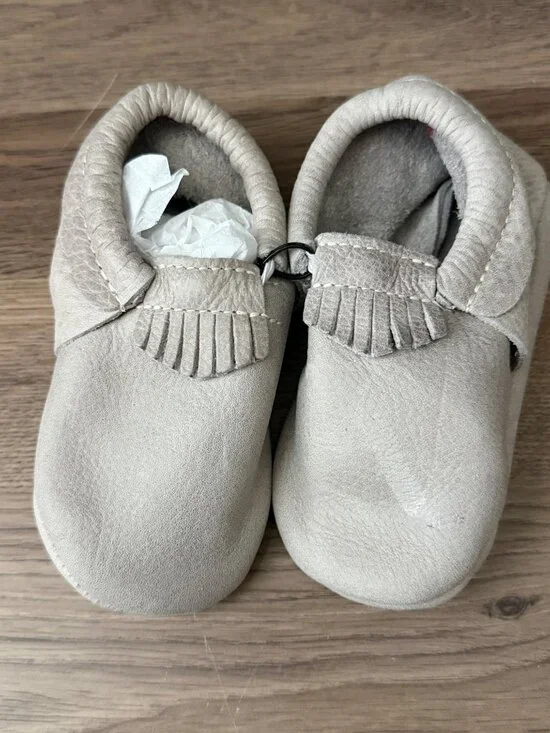New! Freshly Picked Fringe Grey Moccasin sz 7 Toddler