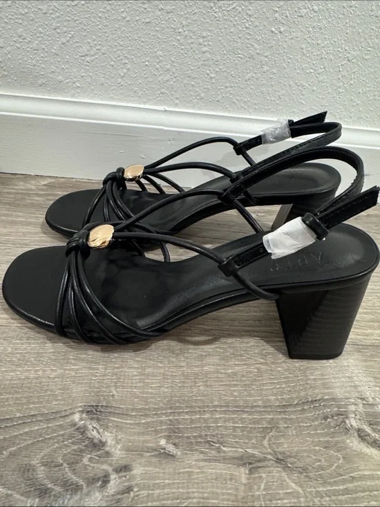 Apt. 9 Black Strappy Block Heel Sandals with Gold Accent