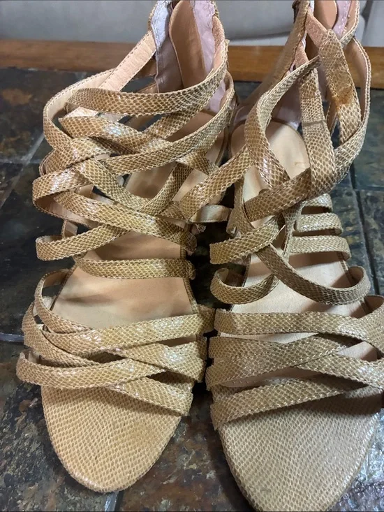 Strappy Tan Women's Gladiator Sandals 8.5 $5!$