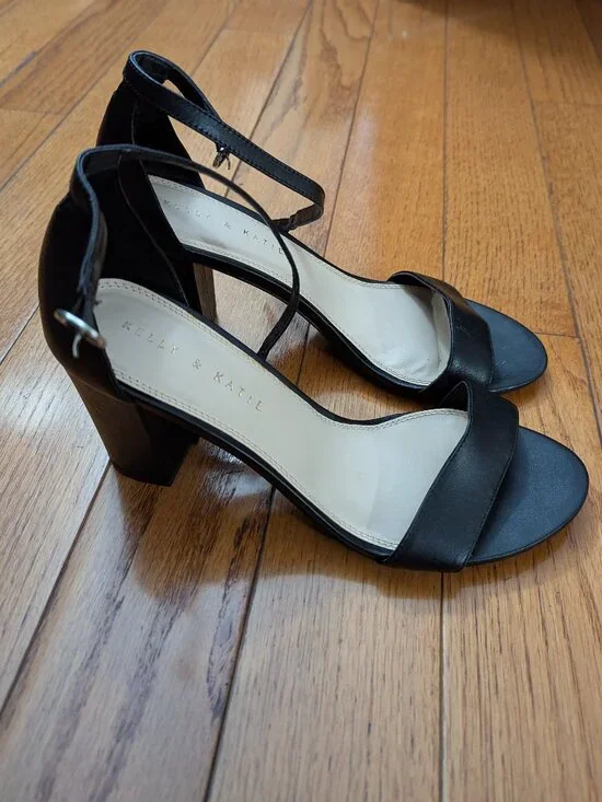 Kelly & Katie Hailee Sandal Black Size 9