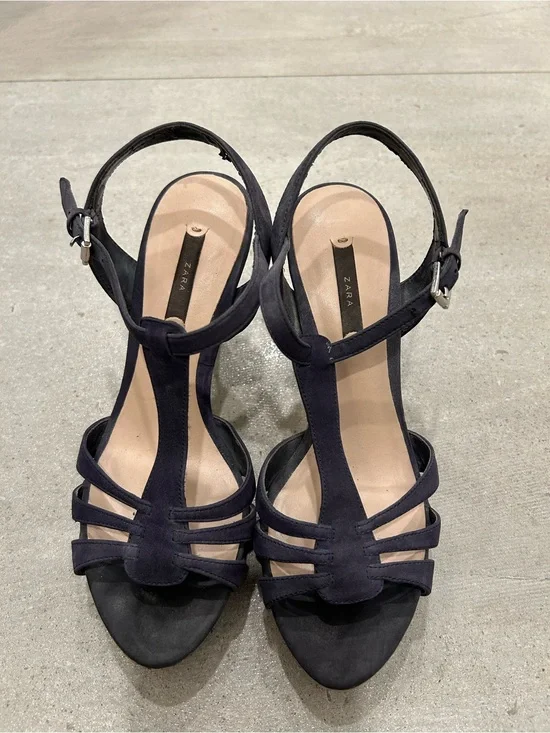 Zara Deep Blue Suede T-Strap Platform High Heel Sandals Good Used Condition