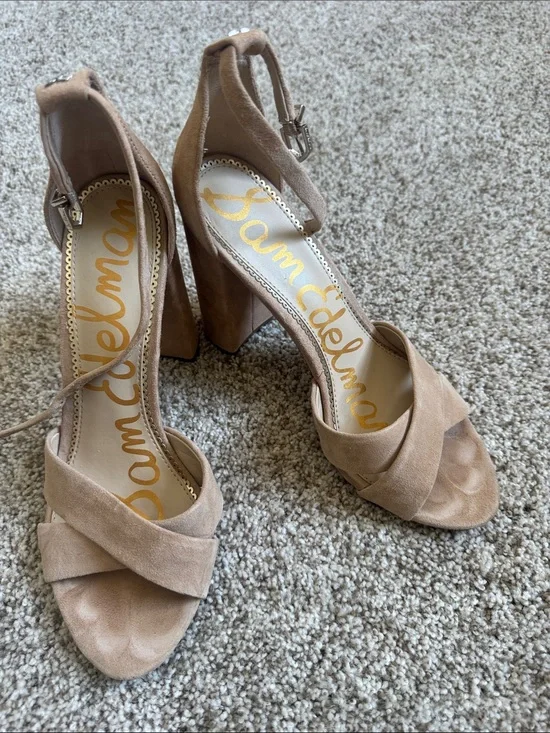 Sam Edelman Beige Suede Crisscross Block Heel Sandals