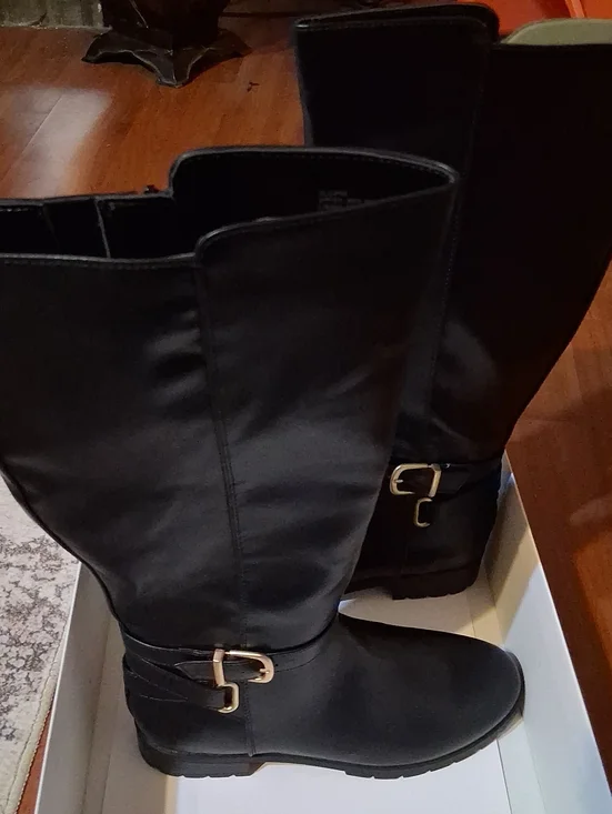 Black Tall Women's Riding Boots - Elegant Everyday Style