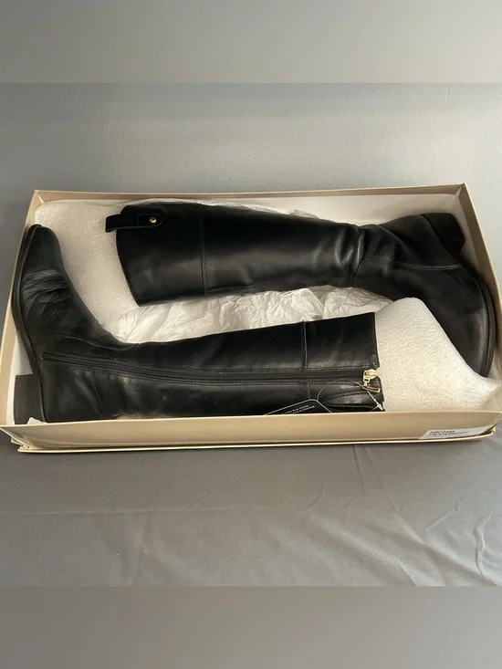 Women's Over-the-Knee Black Leather Boots with Side Zip