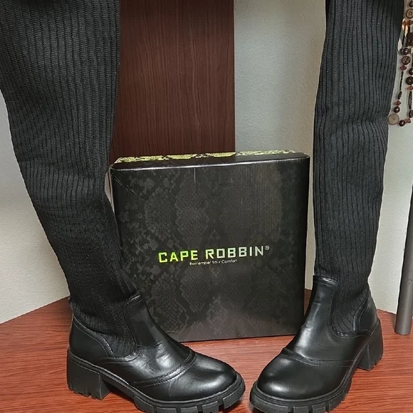 Cape Robbin Black Over the Knee Knit Chunky Platform Combat Boots