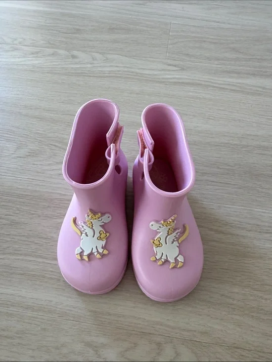 Mini melissa Kids Pink Unicorn Rain Boots size 9 usa