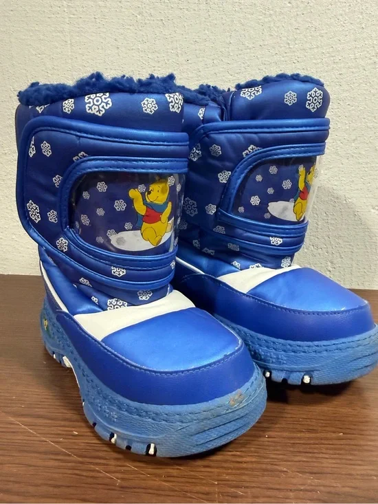 Y2K Pooh Snow Boots Toddler Size 5