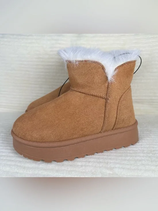 POP Girls Selara Cognac Flat Heel Winter Boots NWT Size 13