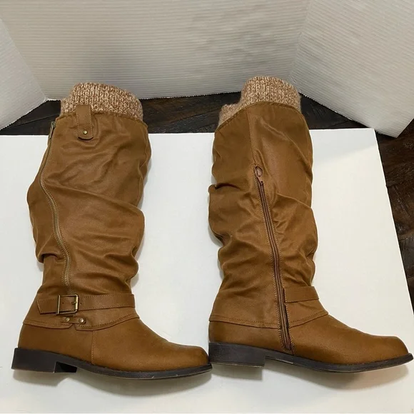Shoe‎ Dazzle Tan Knee-High Boots