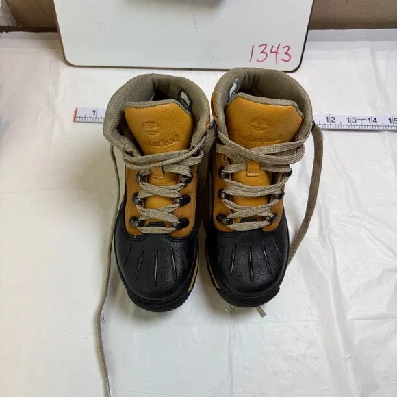 Timberland‎ Boys Wheat Black Duck Winter Hiker Boots Size 1 Defender Repellent