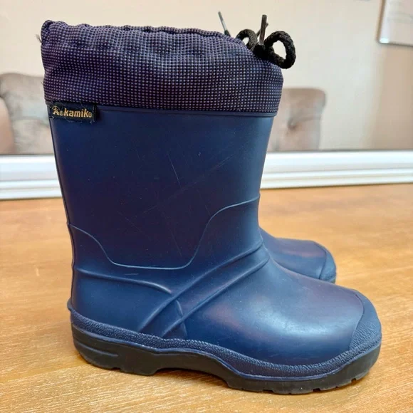 Kamik Youth Snobuster Boot Rubber Insulated‎ Draw String Waterproof Navy Sz 5