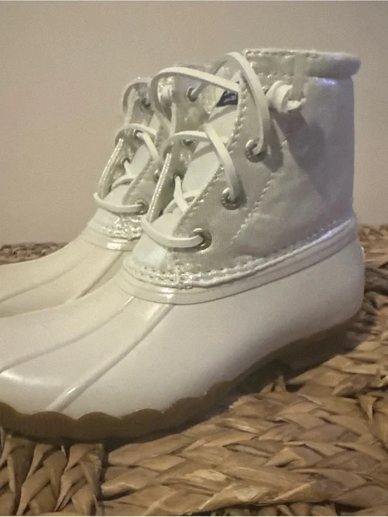 Sperry Kids White & Brown Duck Rain Boots