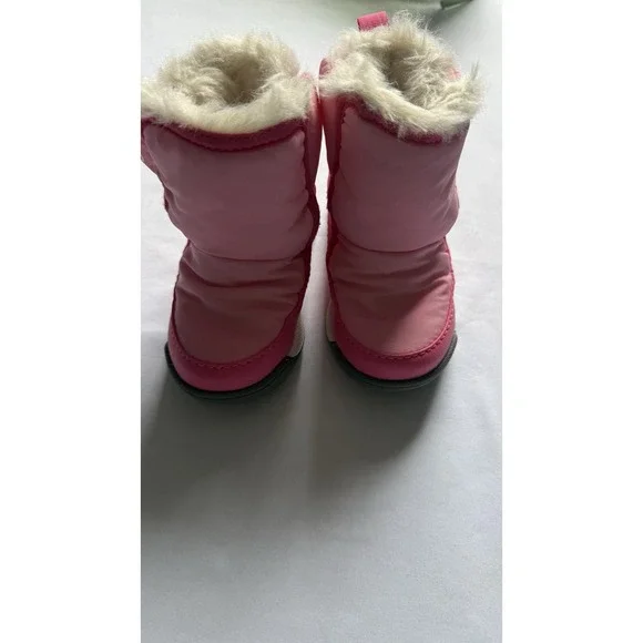 Little Girl Boots In Pink Size 6 New Without Box Never Worn Brand Is SOREL