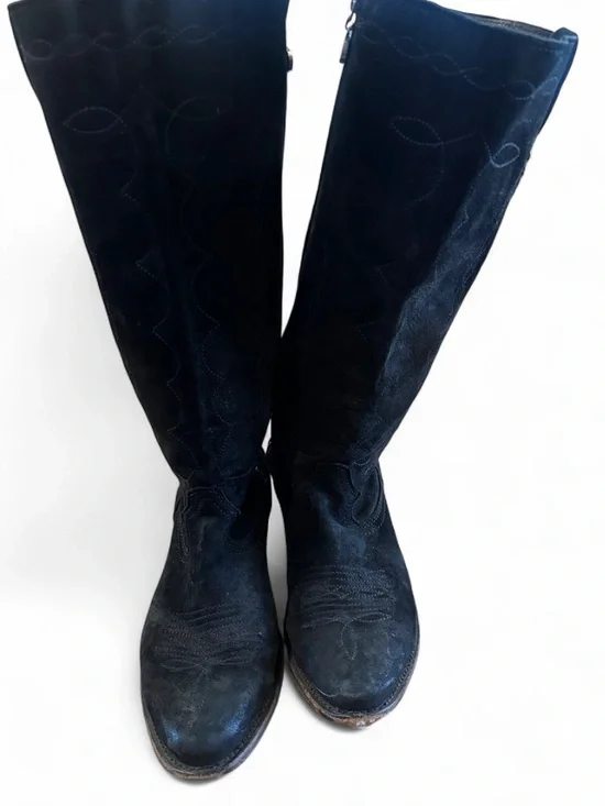 Authentic Liberty Black tall Western boots in black suede leather! 🤠🖤