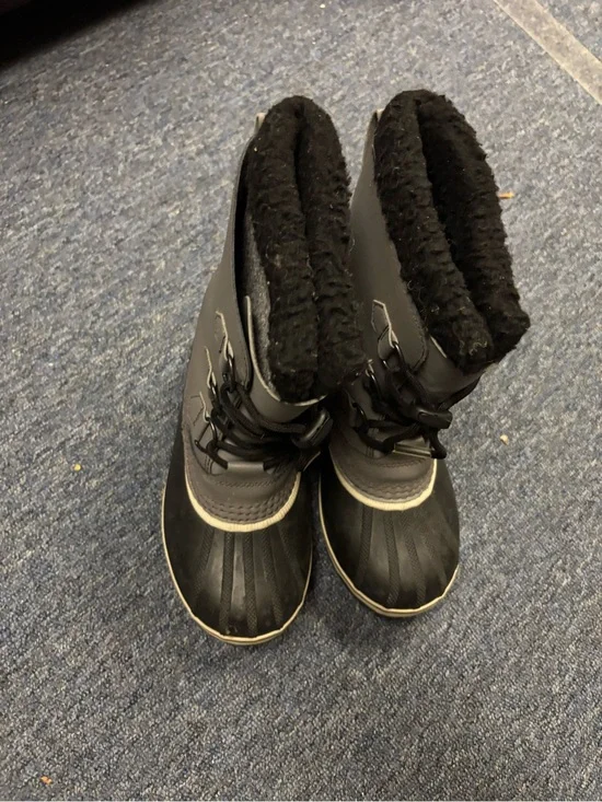 Sorel Black Insulated Winter Boots