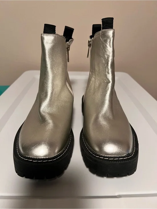 Sam Edelman Silver Metallic Kids Chelsea Rain & Snow Boots