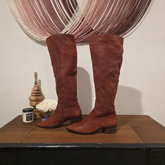 Lucky Brand Kitrie Boots Sz 11