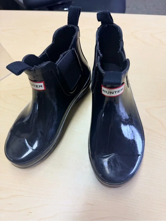 Hunter Kids Black Gloss Chelsea Rain Booties