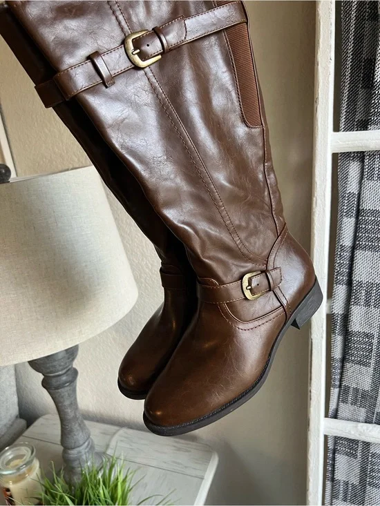 Women’s Tall Riding Boots in Brown 7.5 W