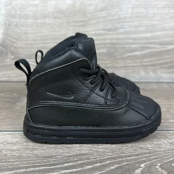 Nike Woodside 2 High Top ACG Triple Black Toddler Boys Sz 7 Rain Snow Boots