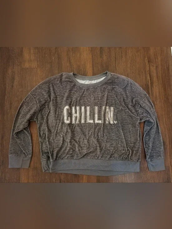 Justice Grey 'CHILLIN.' Girls Crewneck Sweatshirt