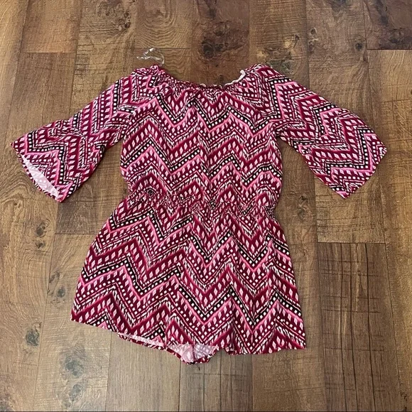 Justice girls Chevron one piece romper Sz 20+plus red pink white black