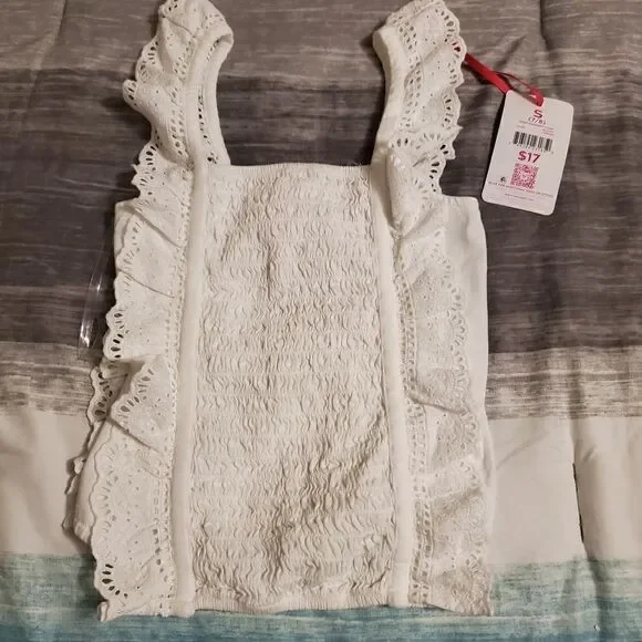NWT Grommet tank