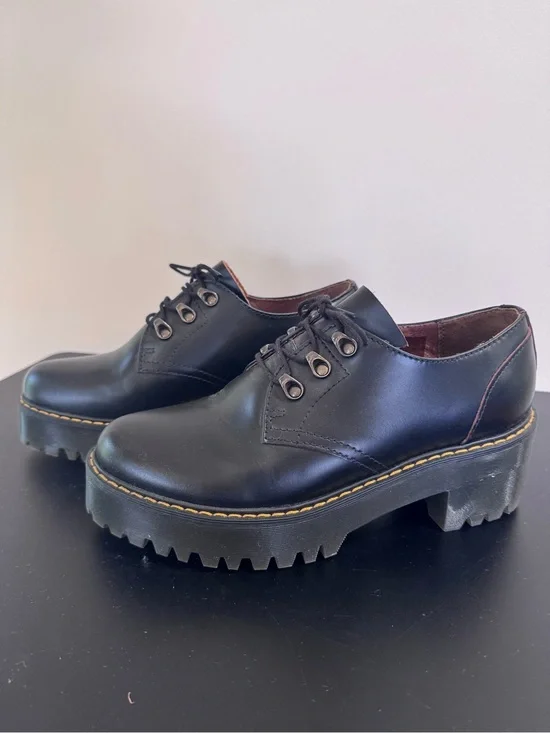 Dr. Martens Leona Lo Vintage Smooth Leather Platform Shows