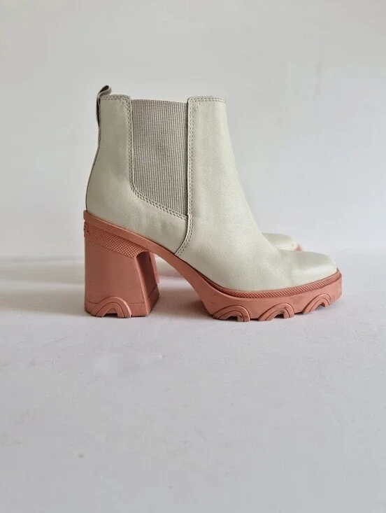 Sorel Brex White Chelsea Natural Pink Waterproof Chunky Heel Boots Size 8.5