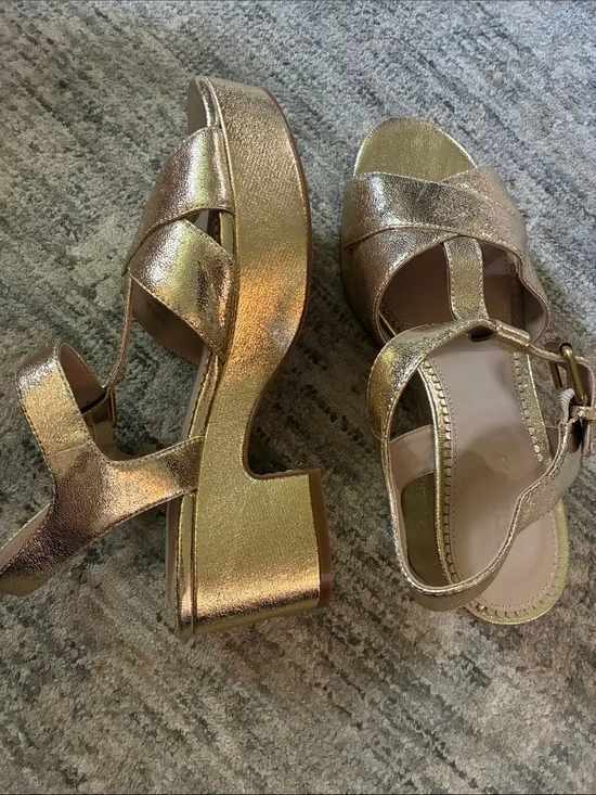Boden - Metallic Gold Platform Slingback Sandals - like new - size 38 (7.5 /8)
