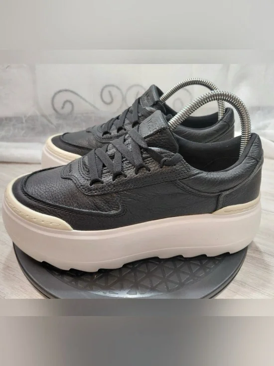 UGG Women Marin Mega Lace Black Leather Platform Sneaker Bright White Sole W7.5