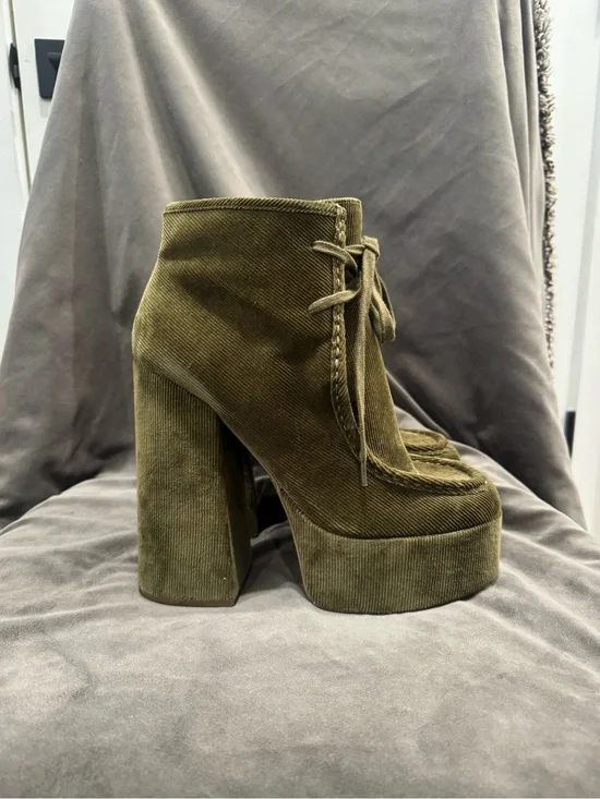 Jessica SimpsonOlive Green Platform Ankle Boots - Women's Lace-Up Heeled Booties