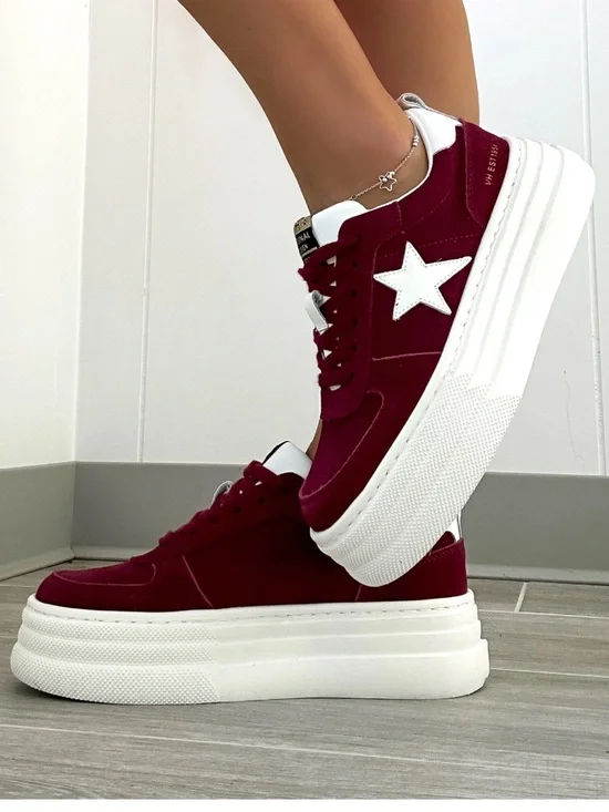 Vintage Havana Hunter Maroon Star Platform Sneakers Retro