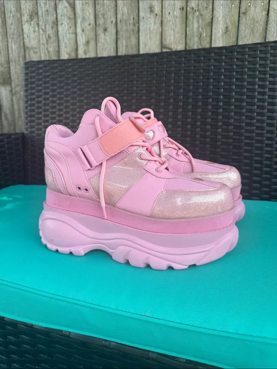 Dollskill sugar thrillz platforms 10
