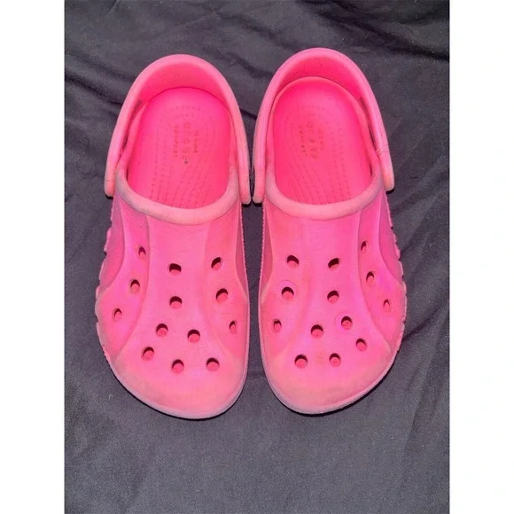 Crocs Baya Clog Unisex Kids Sandals Electric Pink Slip-On Size C11 fair cond