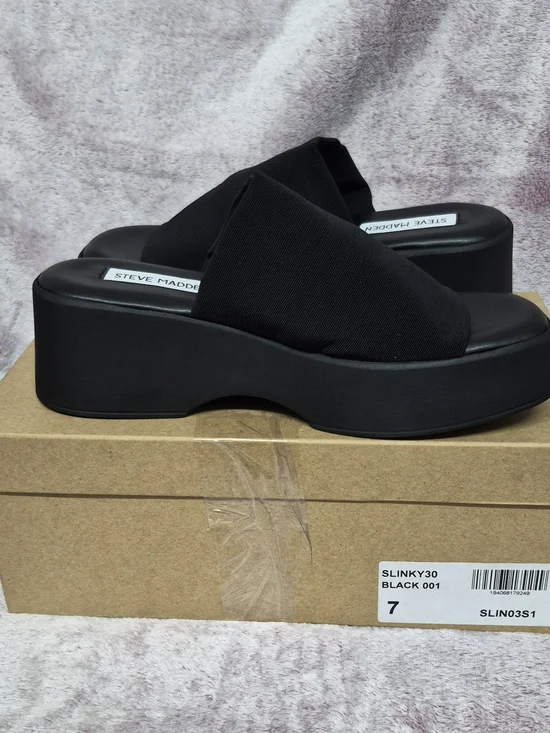 Steve Madden Slinky30 Black Platform Slide Sandals